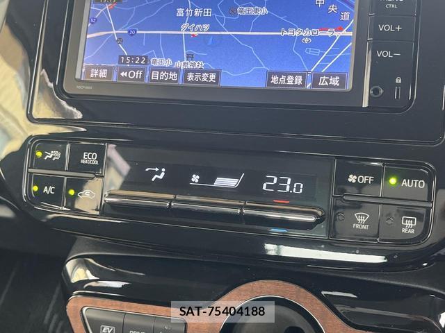Toyota PRIUS 2016-05 8221350-6