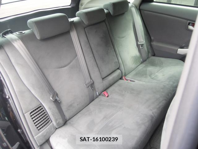 Toyota PRIUS 2009-06 8221735-13