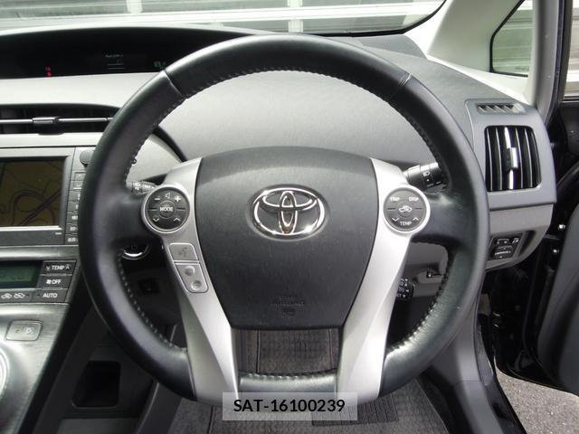 Toyota PRIUS 2009-06 8221735-15