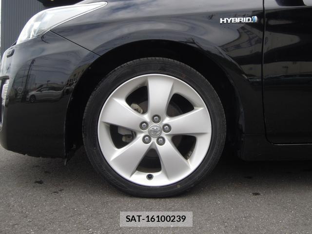 Toyota PRIUS 2009-06 8221735-18