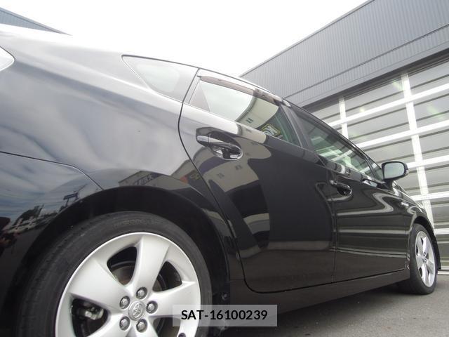 Toyota PRIUS 2009-06 8221735-7