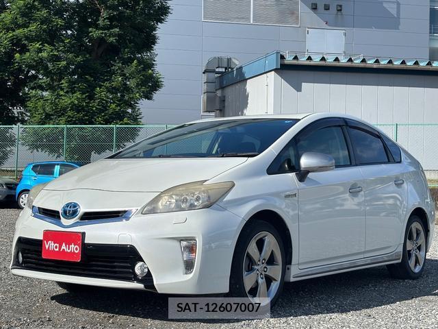 Toyota PRIUS 2012-12 8221882-9