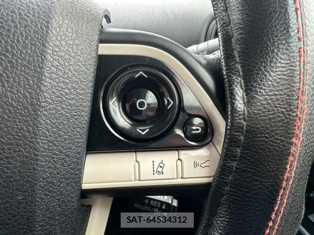 Toyota PRIUS 2017-11 8221946-10