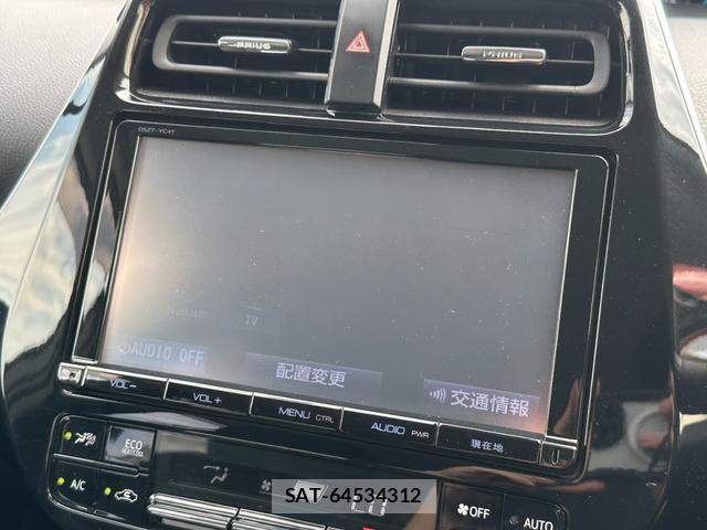 Toyota PRIUS 2017-11 8221946-7