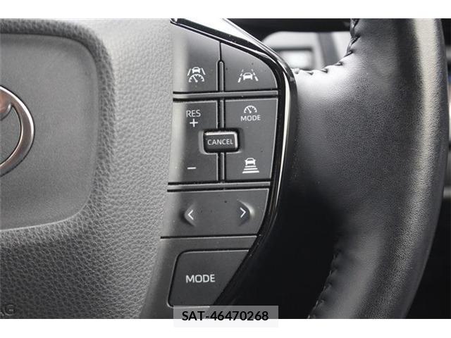 Toyota PRIUS 2023-06 8222098-3