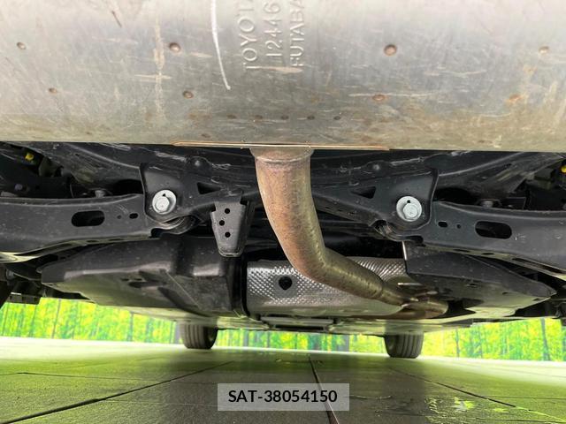 Toyota PRIUS 2023-02 8222125-18