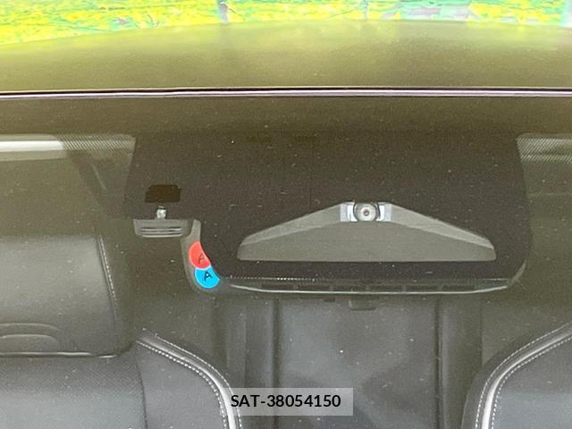 Toyota PRIUS 2023-02 8222125-2
