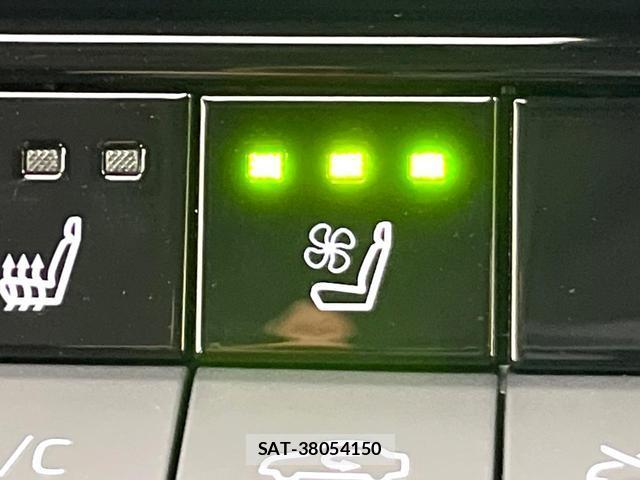 Toyota PRIUS 2023-02 8222125-6