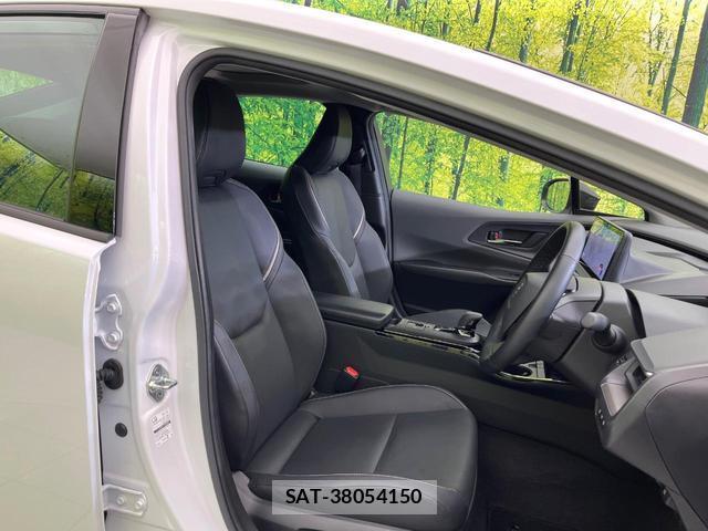 Toyota PRIUS 2023-02 8222125-8