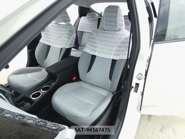 Toyota PRIUS 2016-04 8222146-7