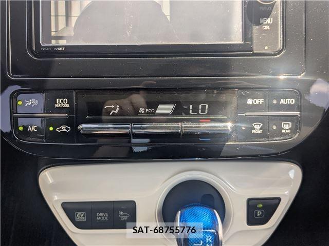 Toyota PRIUS 2016-09 8222210-19