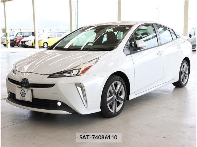 Toyota PRIUS 2021-08 8222436-0