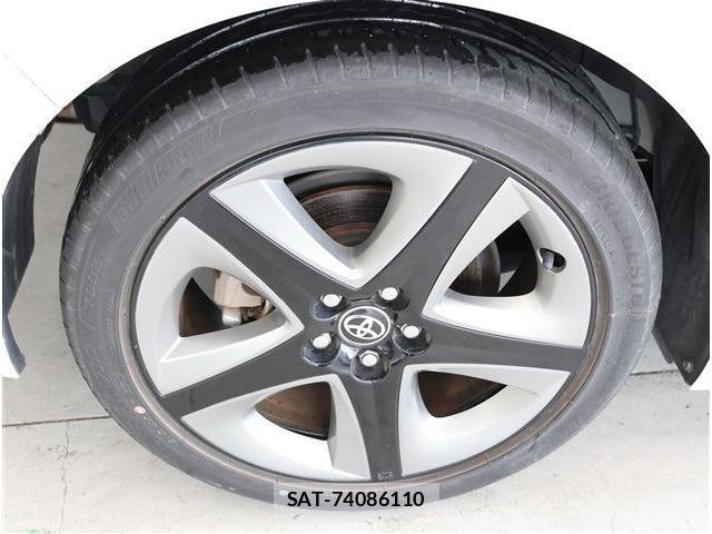 Toyota PRIUS 2021-08 8222436-8