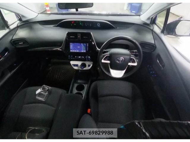 Toyota PRIUS 2016-05 8222577-2