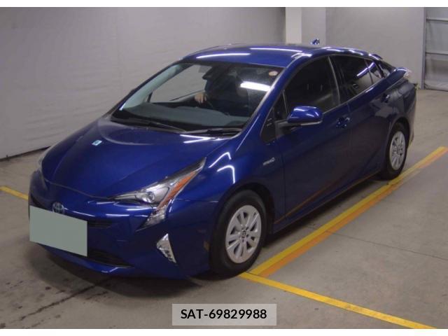 Toyota PRIUS 2016-05 8222577-4