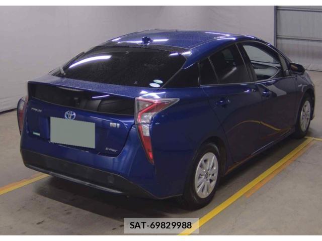 Toyota PRIUS 2016-05 8222577-5