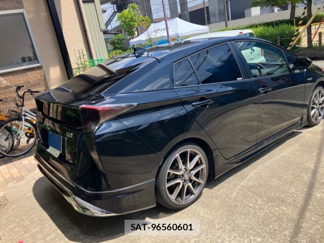 Toyota PRIUS 2016-12 8222705-2
