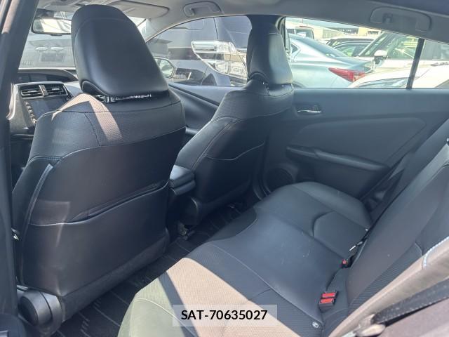 Toyota PRIUS 2021-06 8222806-3