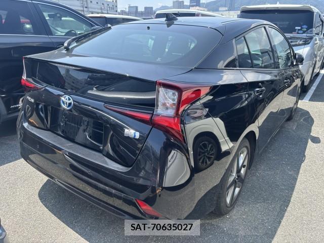 Toyota PRIUS 2021-06 8222806-5
