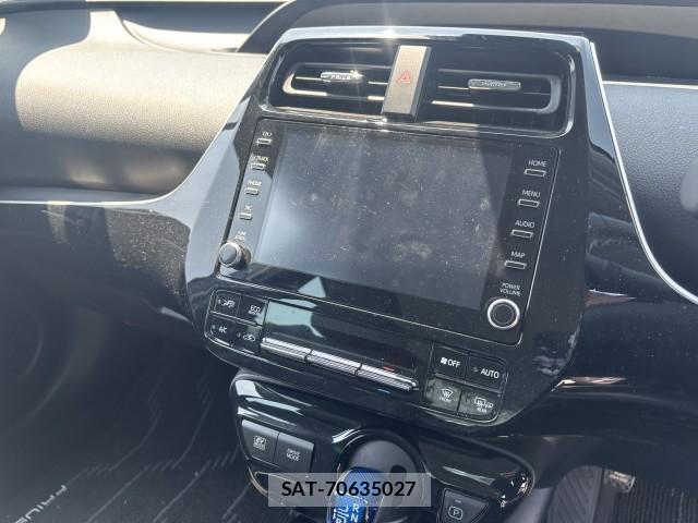 Toyota PRIUS 2021-06 8222806-9