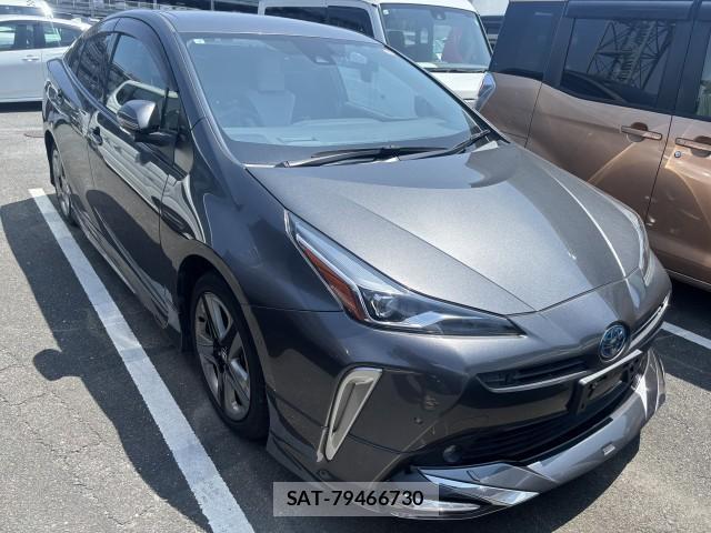 Toyota PRIUS 2021-04 8222815-1