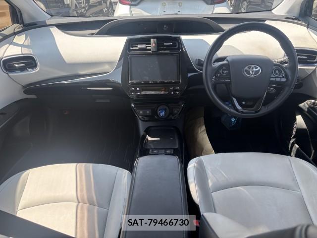 Toyota PRIUS 2021-04 8222815-7