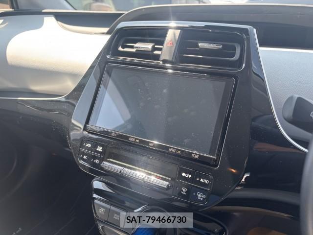 Toyota PRIUS 2021-04 8222815-8