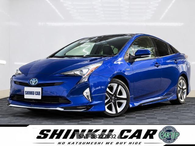 Toyota PRIUS 2016-07 8222934-0