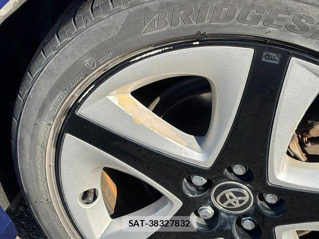 Toyota PRIUS 2016-07 8222934-9
