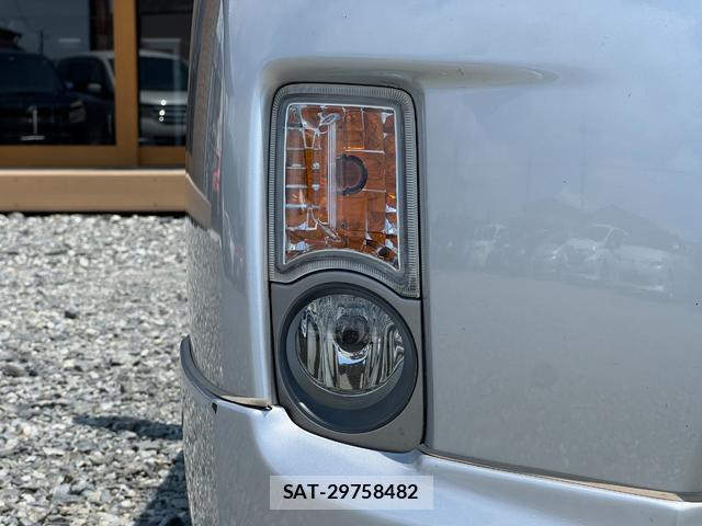 Toyota PRIUS 2010-11 8222965-10
