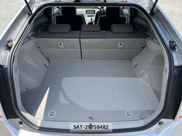 Toyota PRIUS 2010-11 8222965-16