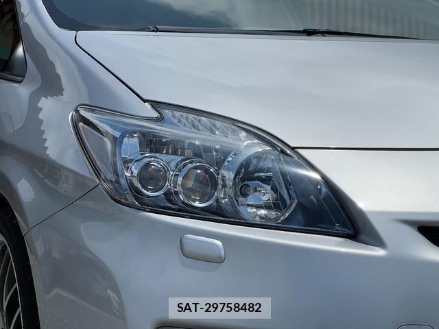 Toyota PRIUS 2010-11 8222965-4