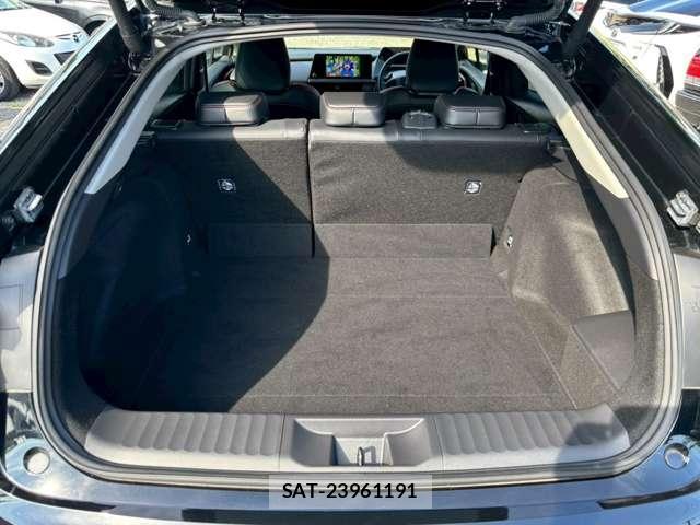 Toyota PRIUS 2025-02 8223194-16