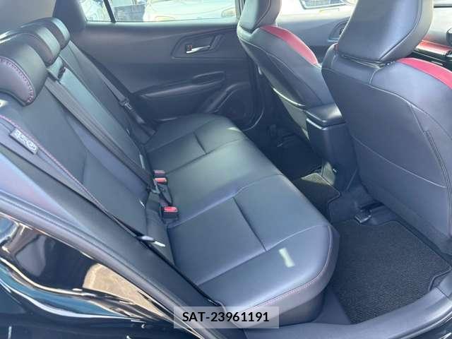 Toyota PRIUS 2025-02 8223194-7