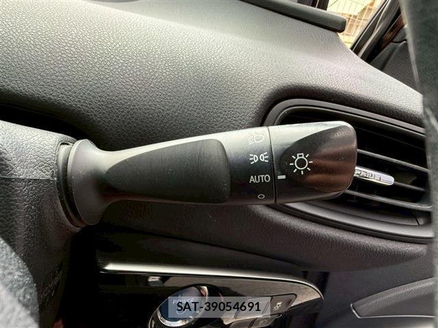 Toyota PRIUS 2016-10 8223202-12