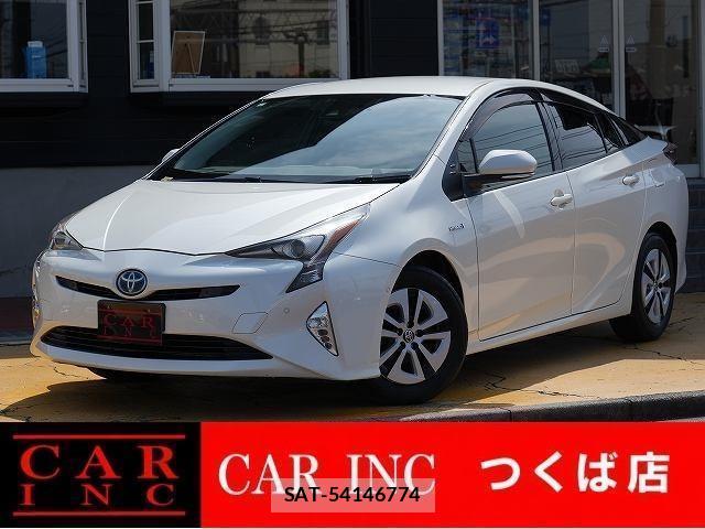 Toyota PRIUS 2017-05 8223244-0