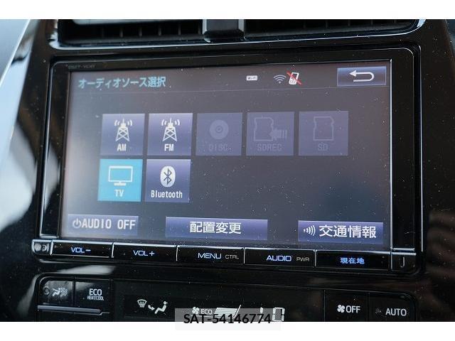 Toyota PRIUS 2017-05 8223244-5