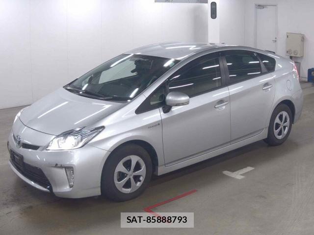 Toyota PRIUS 2014-03 8223346-3