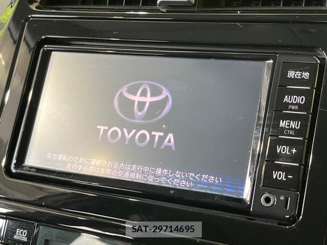 Toyota PRIUS 2018-06 8223516-2