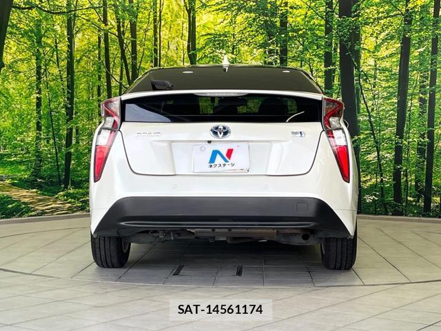 Toyota PRIUS 2018-03 8223524-14