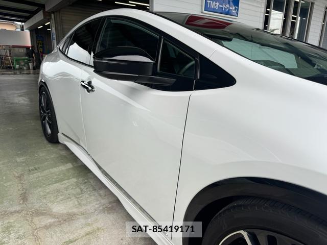 Toyota PRIUS 2024-03 8223543-11