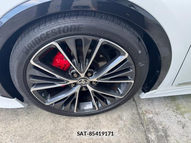 Toyota PRIUS 2024-03 8223543-3