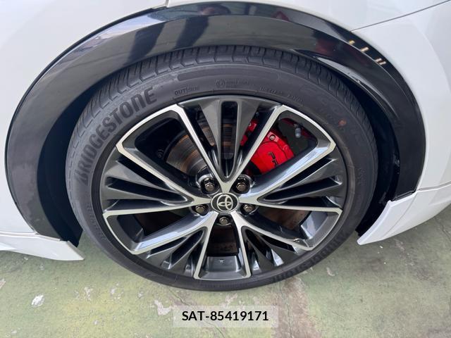 Toyota PRIUS 2024-03 8223543-5