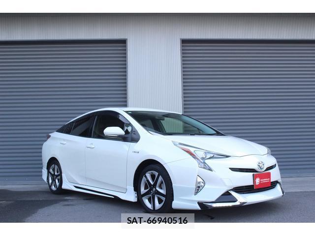 Toyota PRIUS 2016-09 8223690-0