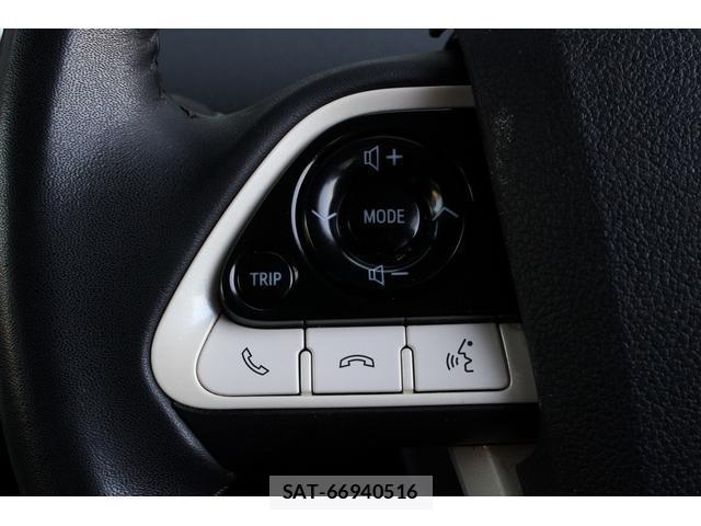 Toyota PRIUS 2016-09 8223690-15