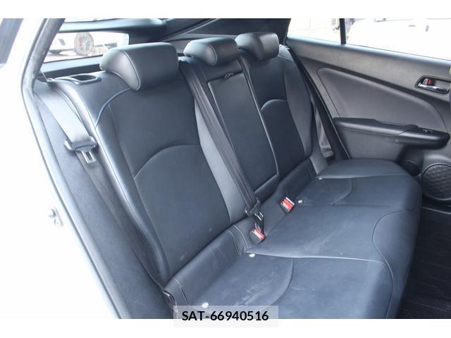 Toyota PRIUS 2016-09 8223690-7