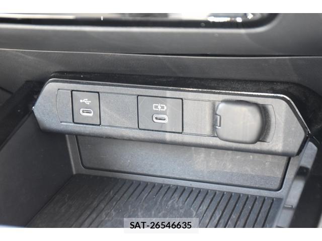 Toyota PRIUS 2023-02 8223778-15