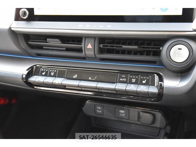 Toyota PRIUS 2023-02 8223778-17