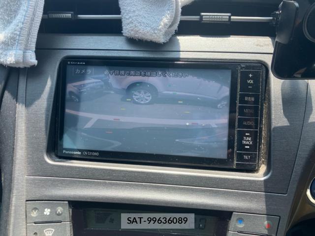 Toyota PRIUS 2013-08 8223886-19