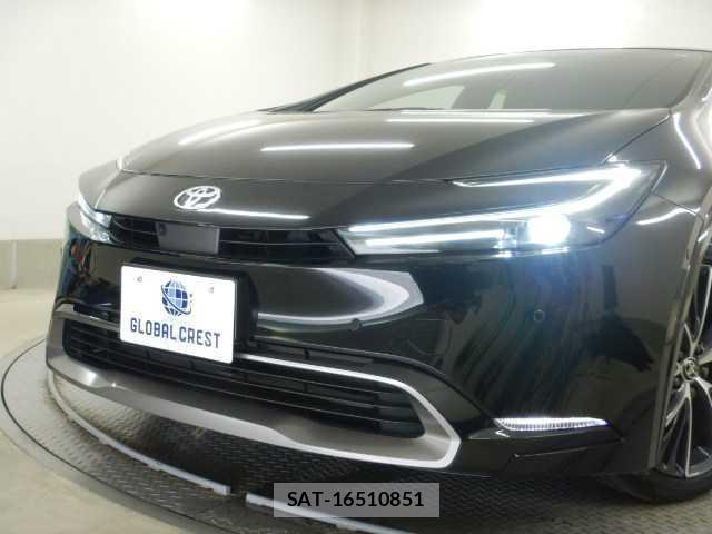 Toyota PRIUS 2023-06 8223942-14